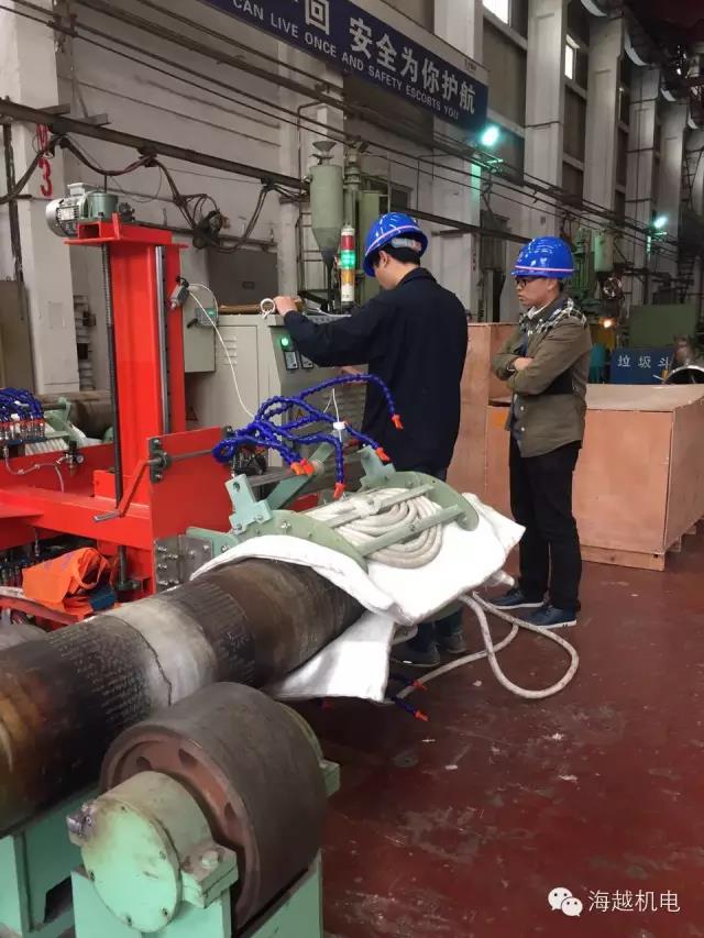 海越中頻高頻電磁感應(yīng)加熱設(shè)備在不同的行業(yè)、不同的工件、不同的工藝要求的應(yīng)用現(xiàn)場圖