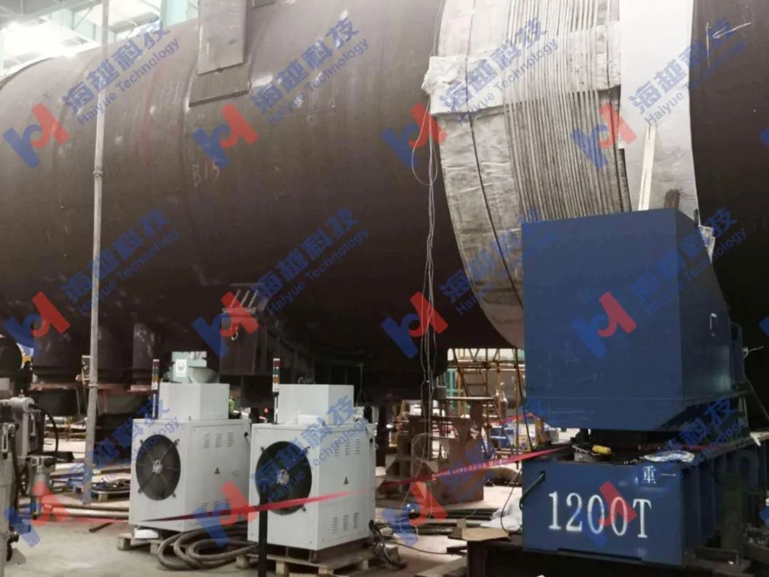 外徑5564mm，壁厚126+6（鈦復(fù)合板）mm，熱處理溫度560±10℃